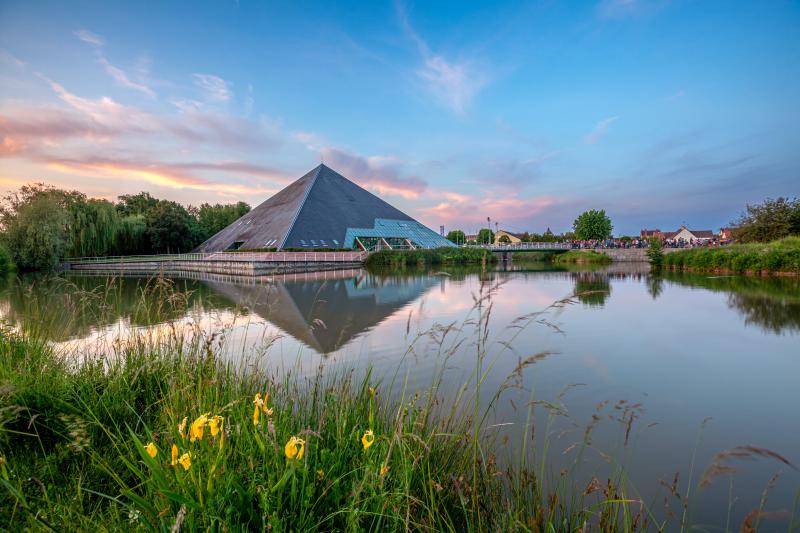 Pyramide Centre culturel
